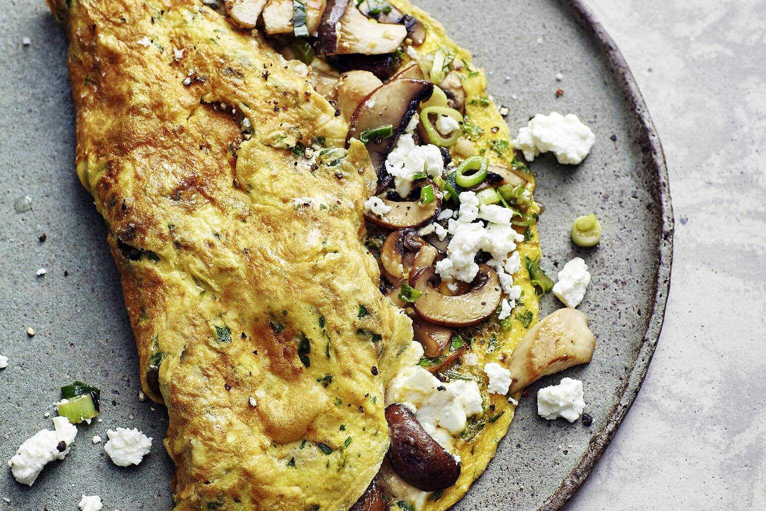 Omelett mit Pilzen und Feta Rezept | Küchengötter Omelett mit Pilzen und Feta Rezept | Küchengötter