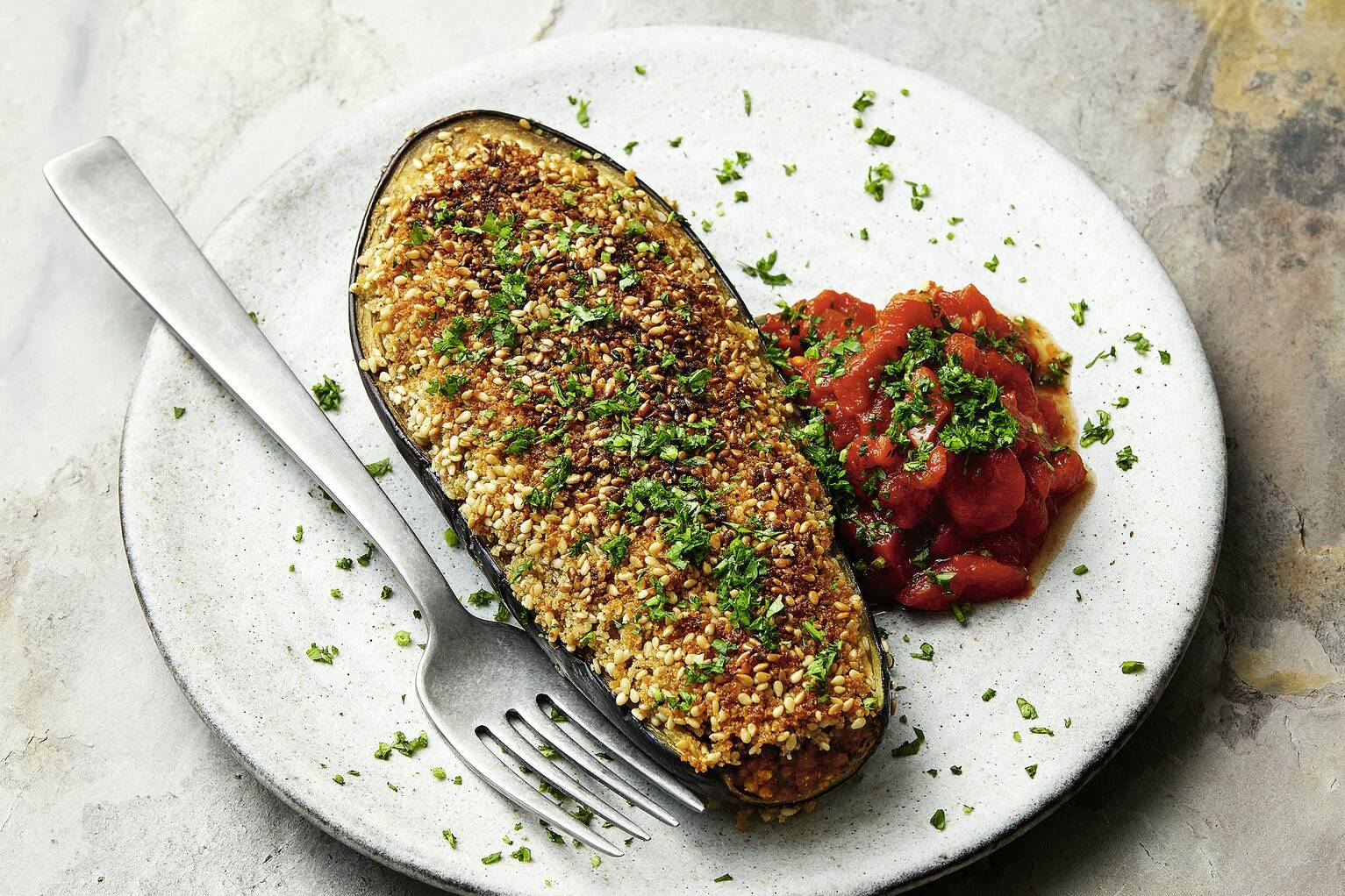 Gefüllte Aubergine mit Gemüsesauce Rezept Küchengötter