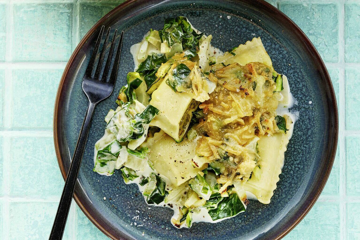 Maultaschenauflauf mit Mangold Rezept | Küchengötter Maultaschenauflauf mit Mangold Rezept | Küchengötter