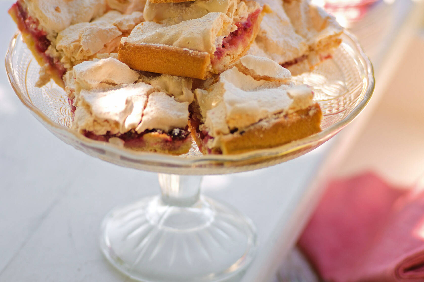 Johannisbeerkuchen mit Baiser Rezept | Küchengötter Johannisbeerkuchen mit Baiser Rezept | Küchengötter