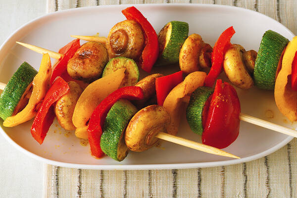 Bunte Gemüsespieße Rezept | Küchengötter Bunte Gemüsespieße Rezept | Küchengötter