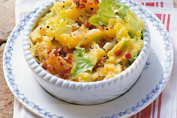 Kartoffel-Endivien-Stamppot mit Speck Rezept | Küchengötter Kartoffel-Endivien-Stamppot mit Speck Rezept | Küchengötter