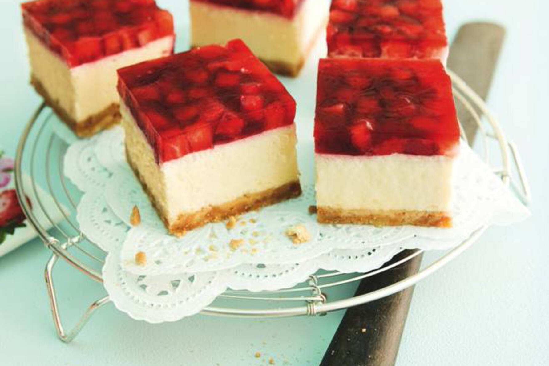 Cheesecake mit Erdbeeren Rezept | Küchengötter