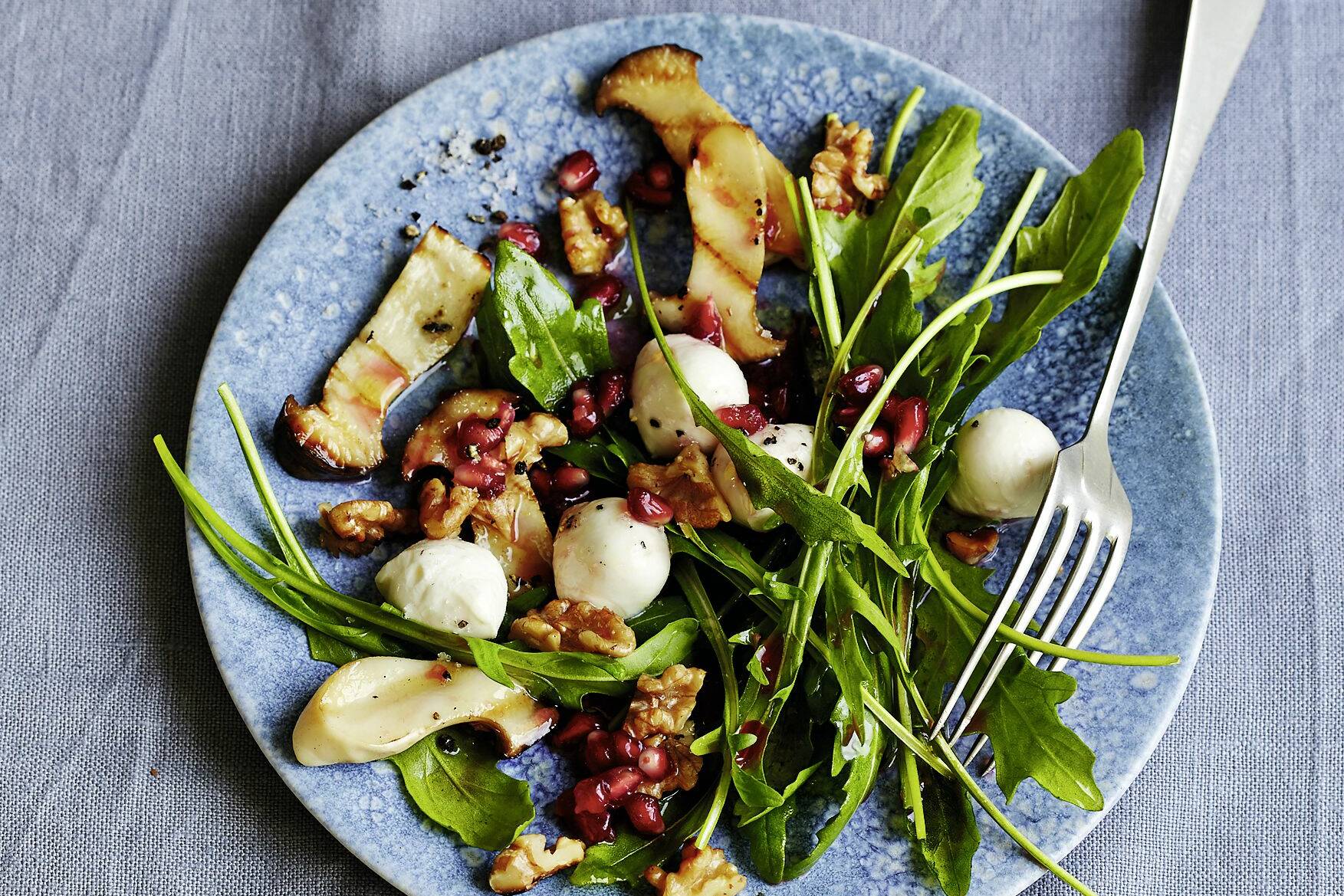 Low Carb Rucolasalat mit Kräuterseitlingen | Küchengötter Low Carb Rucolasalat mit Kräuterseitlingen | Küchengötter