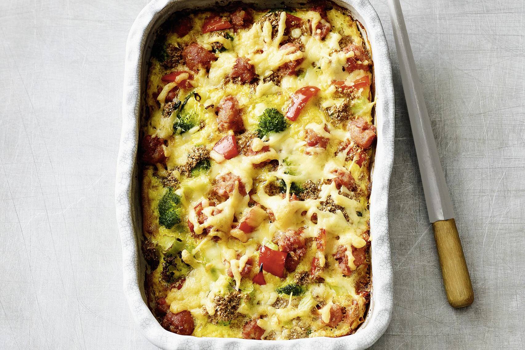 Gratinierter Brokkoli mit Würstchen Rezept | Küchengötter