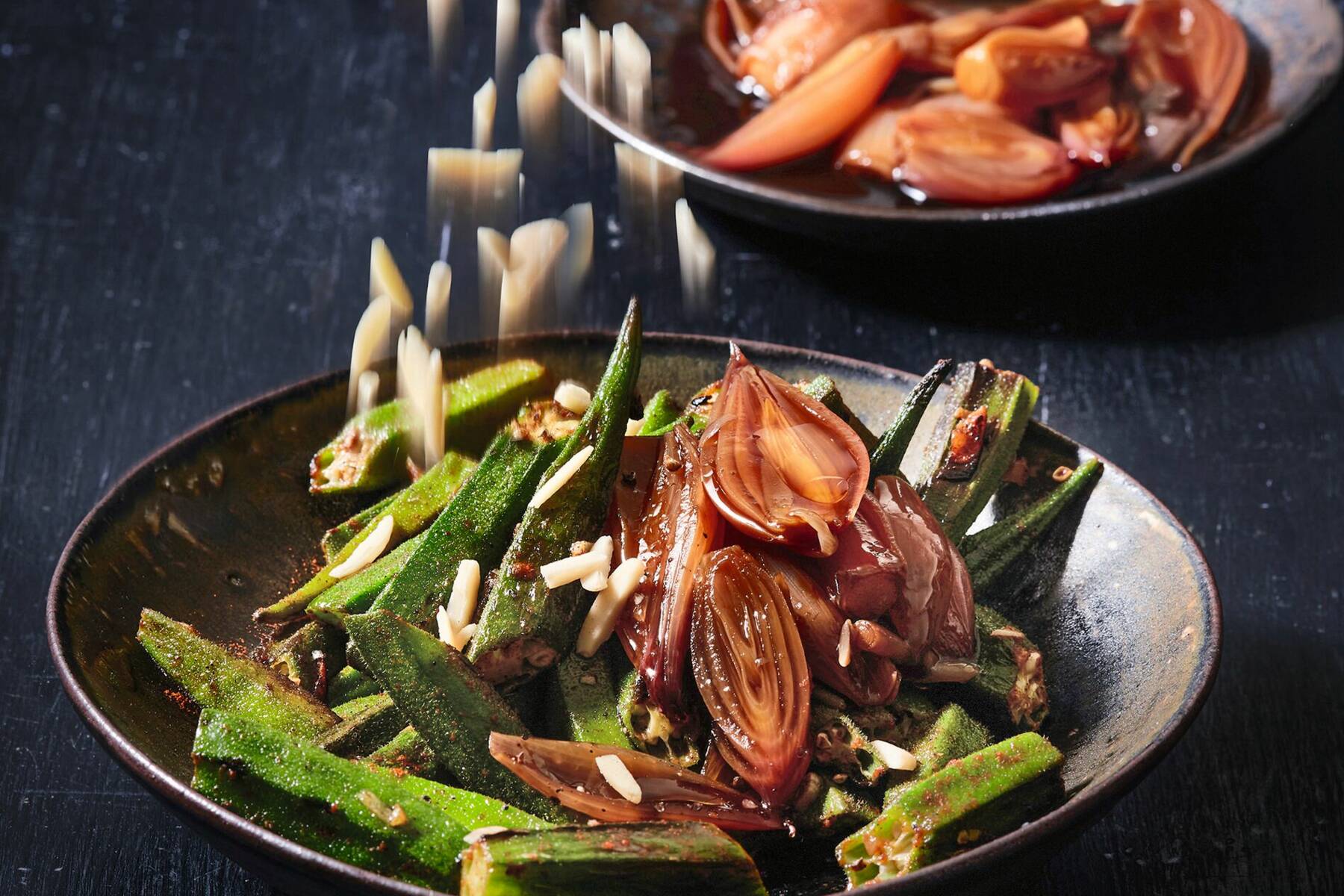 Okraschoten mit Balsamicoschalotten Rezept | Küchengötter Okraschoten mit Balsamicoschalotten Rezept | Küchengötter