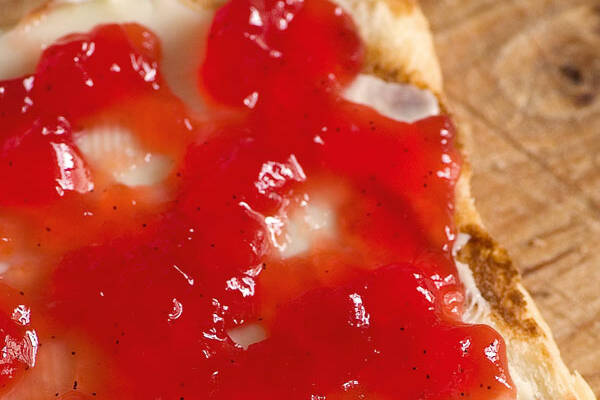 Blutorangengelee mit Thymian Rezept | Küchengötter Blutorangengelee mit Thymian Rezept | Küchengötter