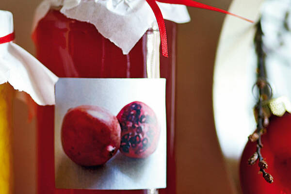 Granatapfelgelee mit Bellini Rezept | Küchengötter Granatapfelgelee mit Bellini Rezept | Küchengötter