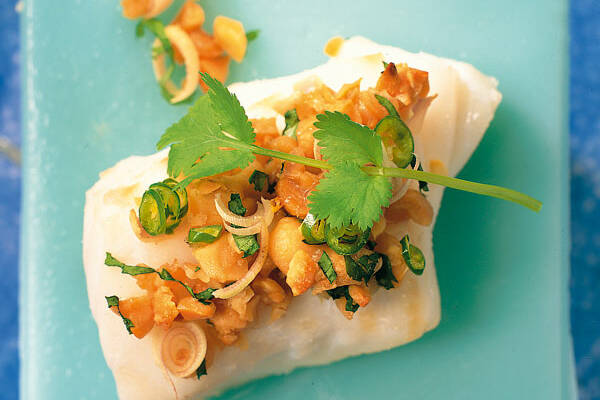 Kabeljau mit Koriandergrün Rezept | Küchengötter Kabeljau mit Koriandergrün Rezept | Küchengötter