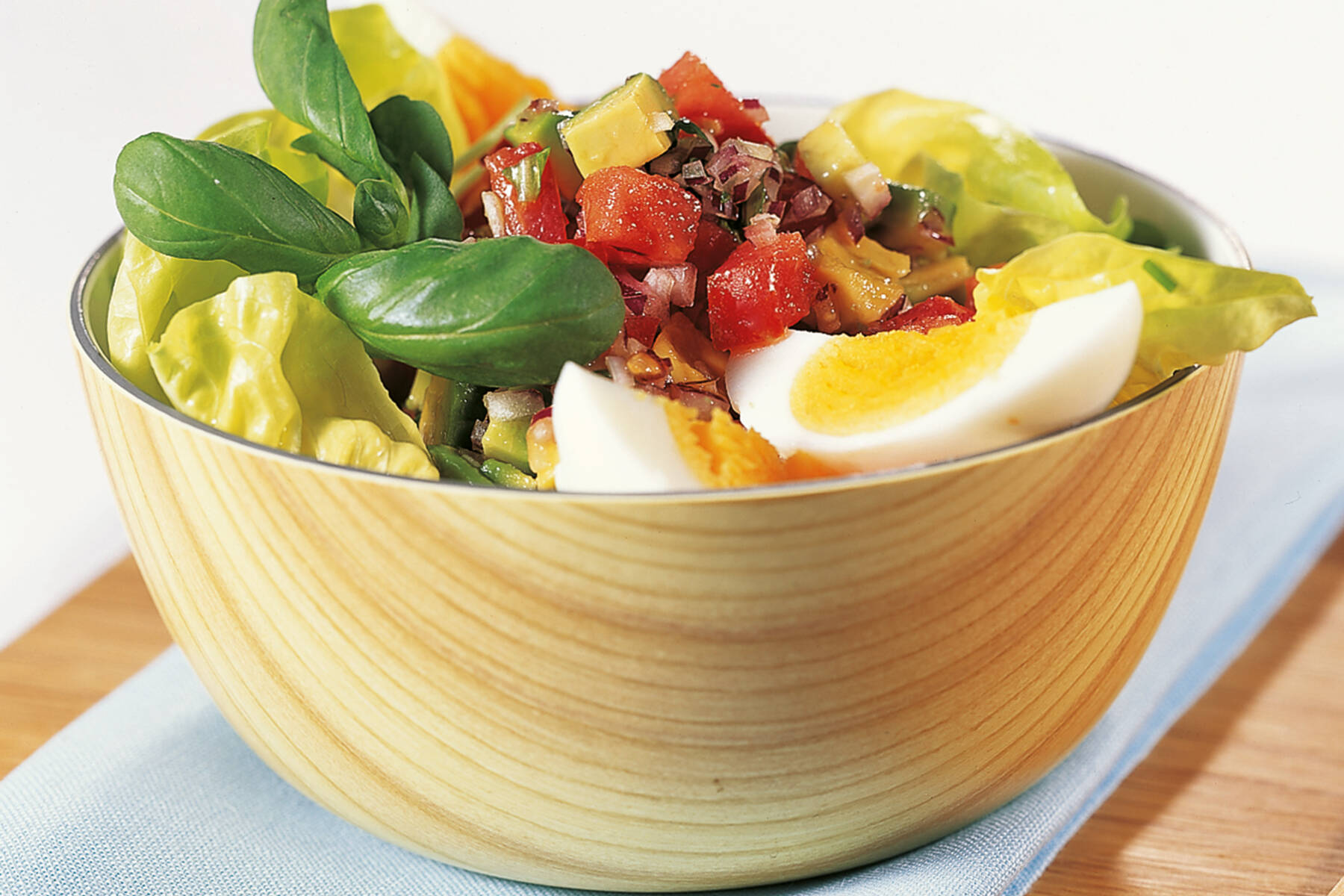 Basic cooking: Salat mit Ei und Avocado | Küchengötter