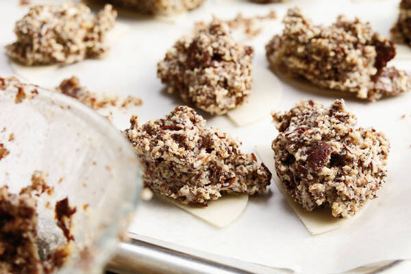 Mandel-Mohn-Makronen Rezept | Küchengötter Mandel-Mohn-Makronen Rezept | Küchengötter