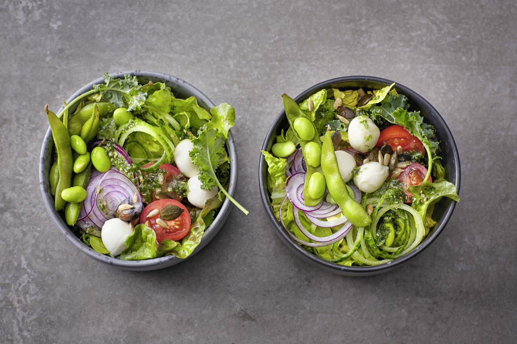 SommerBowl mit Edamame und GurkenSpirelli Rezept Küchengötter