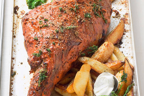 Turkische Lammkeule Mit Joghurtkruste Rezept Kuchengotter Lammkeule Niedrigtemperatur Johann Lafer