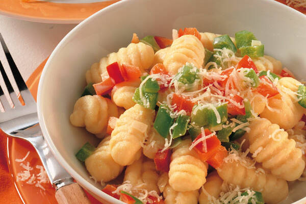 Gnocchi mit Paprikasahne Rezept | Küchengötter Gnocchi mit Paprikasahne Rezept | Küchengötter