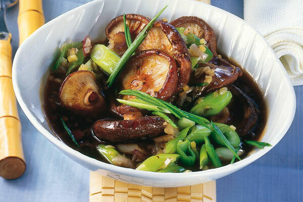 Shiitake-Pilze in Austernsauce Rezept | Küchengötter Shiitake-Pilze in Austernsauce Rezept | Küchengötter