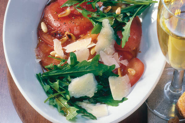 Schnelles Tomaten-Carpaccio mit Rucola Rezept | Küchengötter