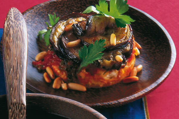 Aubergine mit Feta und Tomatensauce Rezept | Küchengötter Aubergine mit Feta und Tomatensauce Rezept | Küchengötter