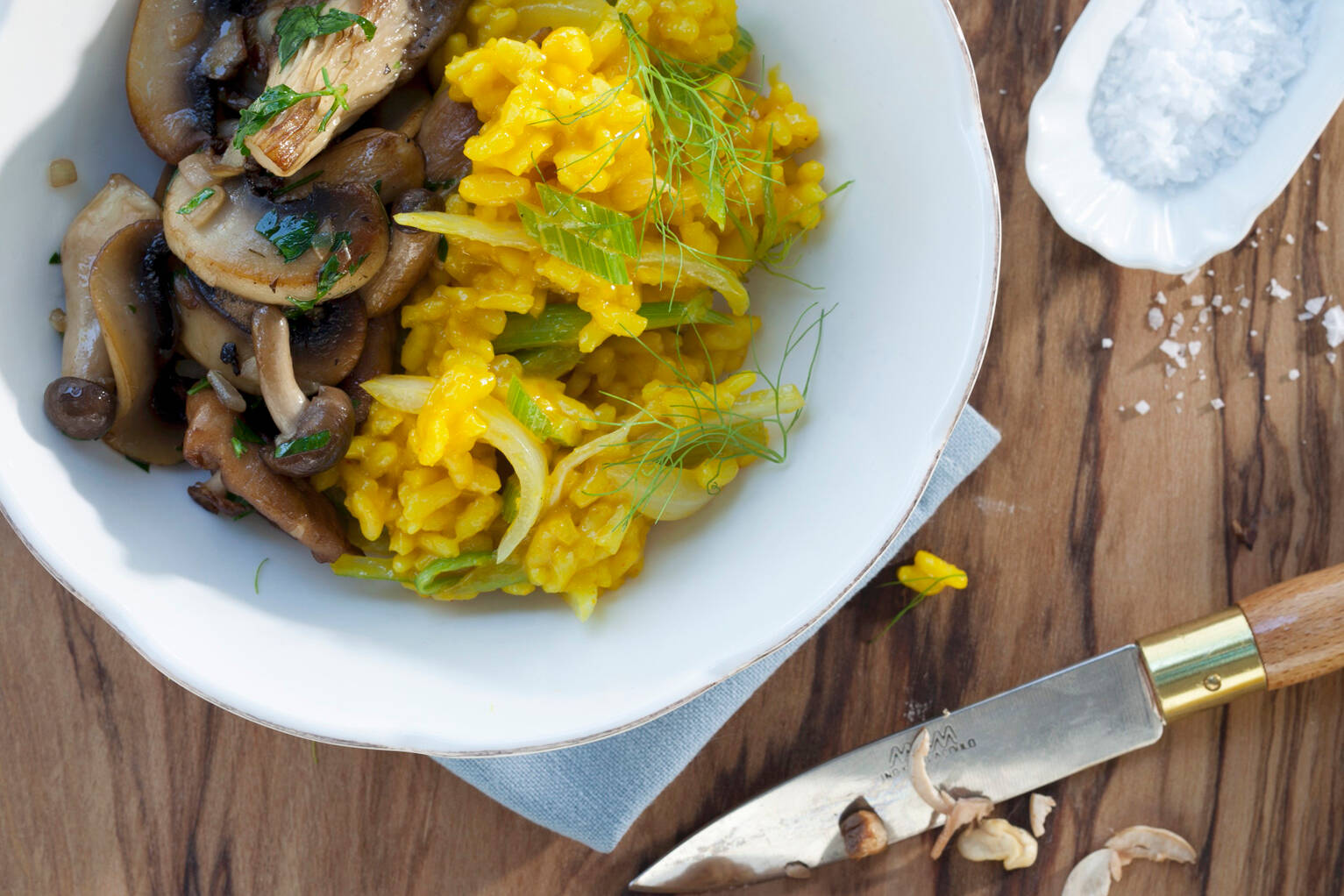 Fenchel-Safran-Risotto mit gebratenen Pilzen Rezept | Küchengötter