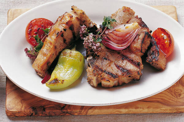 Gegrillte Lammkoteletts Rezept | Küchengötter Gegrillte Lammkoteletts Rezept | Küchengötter