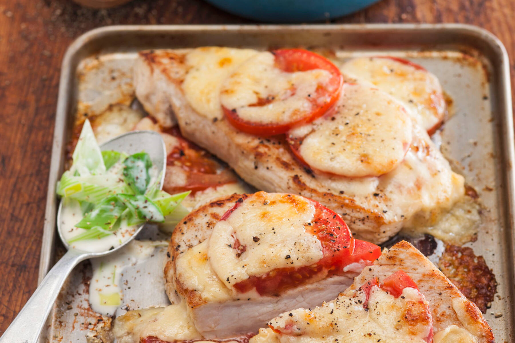 Gratinierte Putensteaks Rezept (Low Carb) | Küchengötter