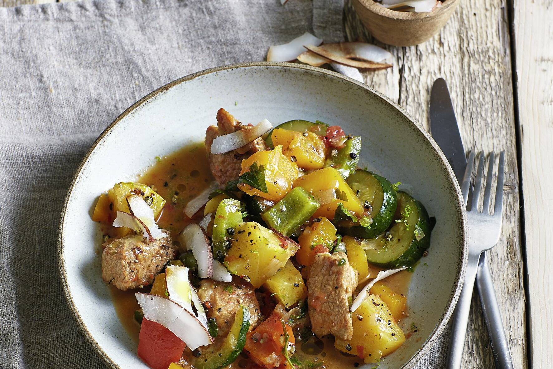 Scharfes Colombo mit Gemüse und Ananas | Low Carb Rezept | Küchengötter
