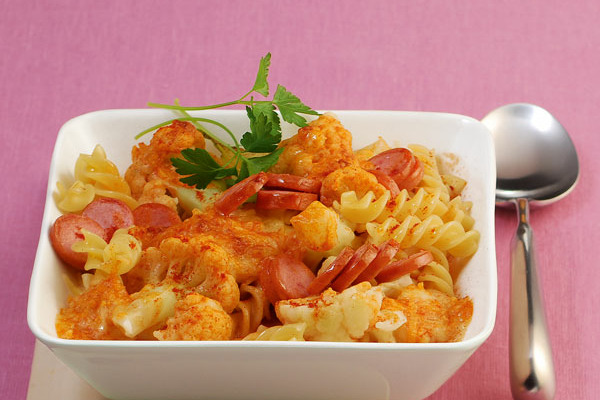 Blumenkohl-Nudel-Auflauf Rezept | Küchengötter Blumenkohl-Nudel-Auflauf Rezept | Küchengötter