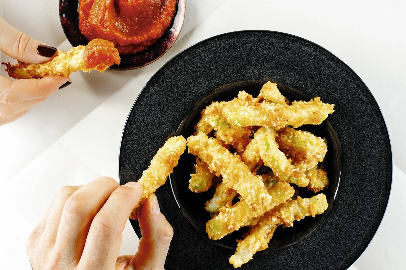 Kohlrabi-Fritten mit Apfel-Ketchup Rezept | Küchengötter Kohlrabi-Fritten mit Apfel-Ketchup Rezept | Küchengötter