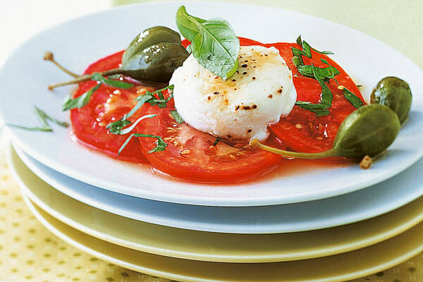 Tomaten mit gegrilltem Ziegenkäse Rezept | Küchengötter Tomaten mit gegrilltem Ziegenkäse Rezept | Küchengötter