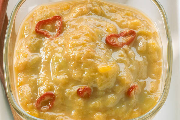 HüHnchen In Mandelkruste Mit Rhabarber Chutney - Rezepte Suchen HüHnchen In Mandelkruste Mit Rhabarber Chutney - Rezepte Suchen