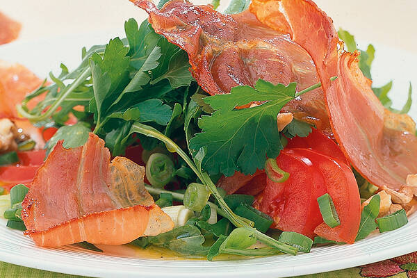 Tomaten-Kräuter-Salat mit Schinken Rezept | Küchengötter