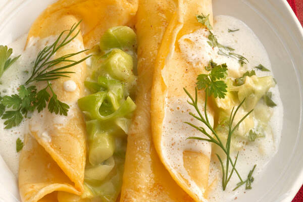 Gefüllte Pfannkuchen mit Lauch und Käse Rezept | Küchengötter Gefüllte Pfannkuchen mit Lauch und Käse Rezept | Küchengötter