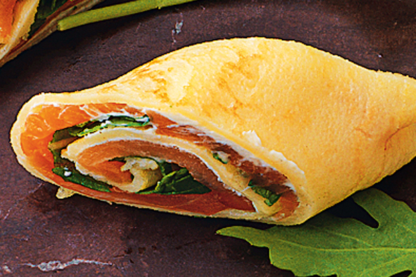 Lachs-Crêpes-Röllchen Rezept | Küchengötter Lachs-Crêpes-Röllchen Rezept | Küchengötter