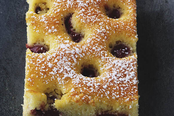 Schneller Tassen-Kirschkuchen