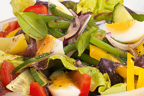 Französischer Klassiker: Salade niçoise Rezept | Küchengötter Französischer Klassiker: Salade niçoise Rezept | Küchengötter