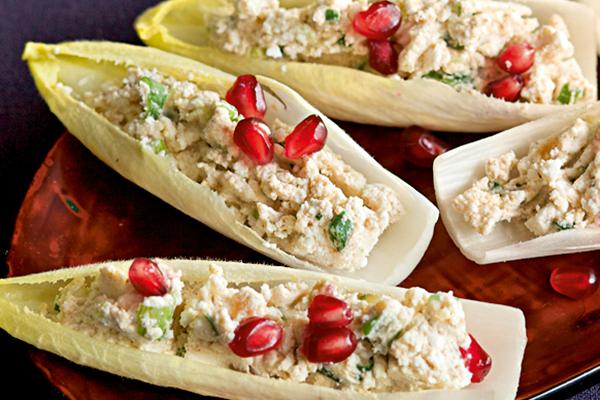 Chicoréeblätter mit Ingwer-Käsecreme Rezept | Küchengötter