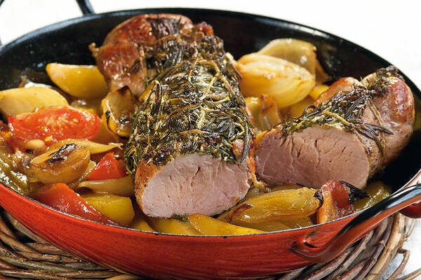 Schweinefilet im Kräutermantel Rezept | Küchengötter Schweinefilet im Kräutermantel Rezept | Küchengötter