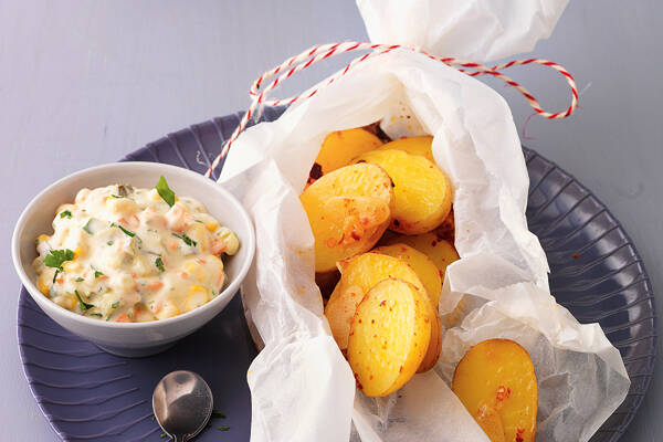 Aromakartoffeln mit Gemüseremoulade Rezept | Küchengötter Aromakartoffeln mit Gemüseremoulade Rezept | Küchengötter