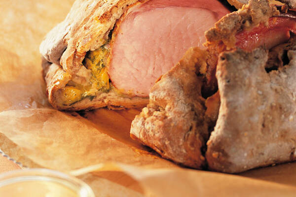 Kasseler im Brotteig Rezept | Küchengötter Kasseler im Brotteig Rezept | Küchengötter