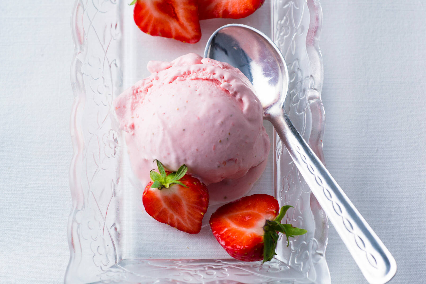 Erdbeereis mit Mascarpone Rezept | Küchengötter Erdbeereis mit Mascarpone Rezept | Küchengötter