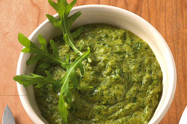 Rucola Pesto Mit Basilikum Und Minze - Rezepte Suchen Rucola Pesto Mit Basilikum Und Minze - Rezepte Suchen