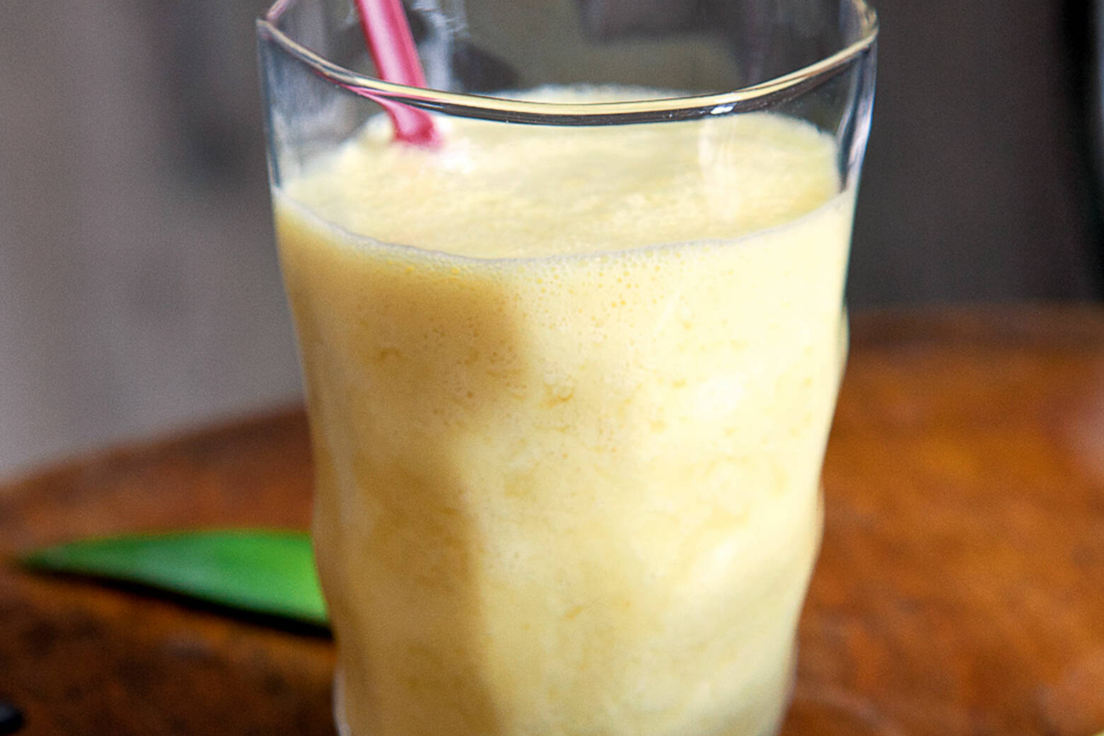 Veganer Ananas-Shake mit Zitronengras Rezept | Küchengötter