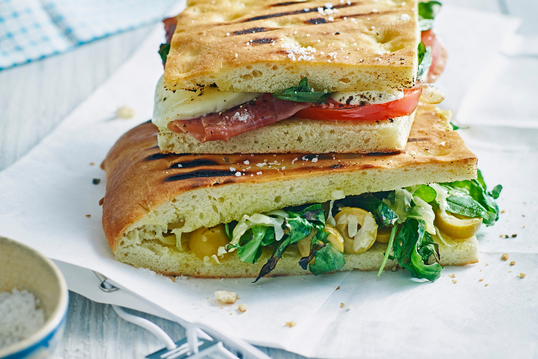 Focaccia mit Mozzarella Rezept | Küchengötter Focaccia mit Mozzarella Rezept | Küchengötter