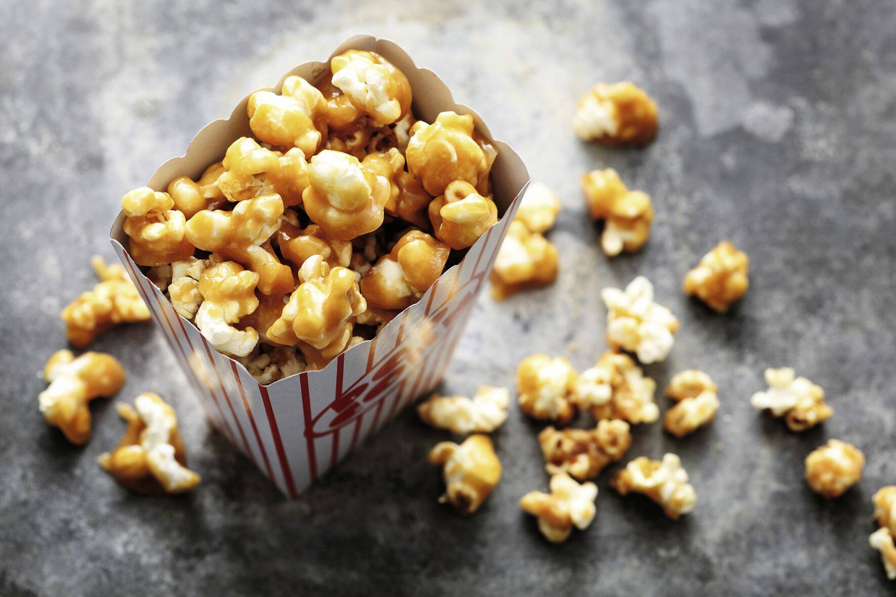 karamell popcorn wie im kino rezept kuchengotter