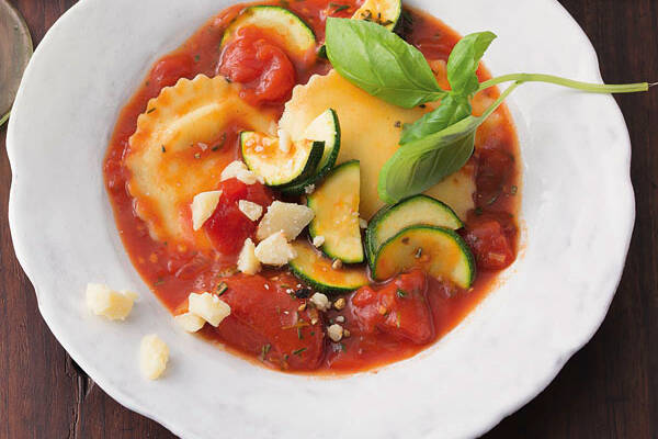 Ravioli-Tomaten-Topf Rezept | Küchengötter