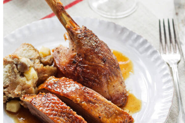 Gefüllter Gänsebraten Rezept | Küchengötter Gefüllter Gänsebraten Rezept | Küchengötter