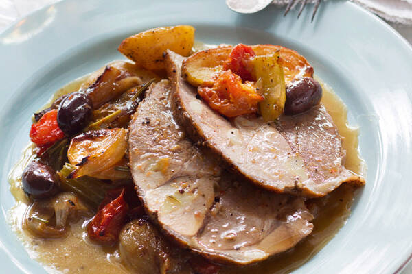 Rosmarin-Lammkeule mit Knoblauch Rezept | Küchengötter Rosmarin-Lammkeule mit Knoblauch Rezept | Küchengötter