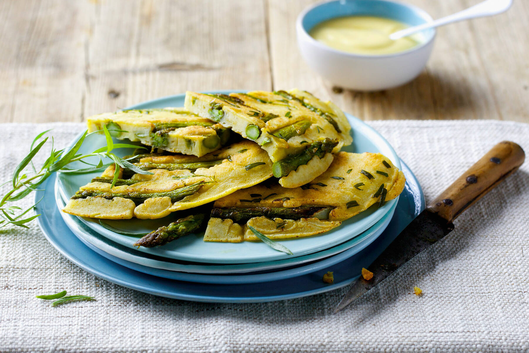 Pfannkuchen mit grünem Spargel Rezept | Küchengötter Pfannkuchen mit grünem Spargel Rezept | Küchengötter