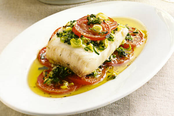 Fischfilets mit Tomaten und Oregano Rezept | Küchengötter Fischfilets mit Tomaten und Oregano Rezept | Küchengötter
