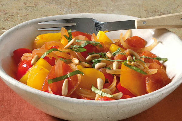 Pikanter Peperonata-Salat Rezept | Küchengötter