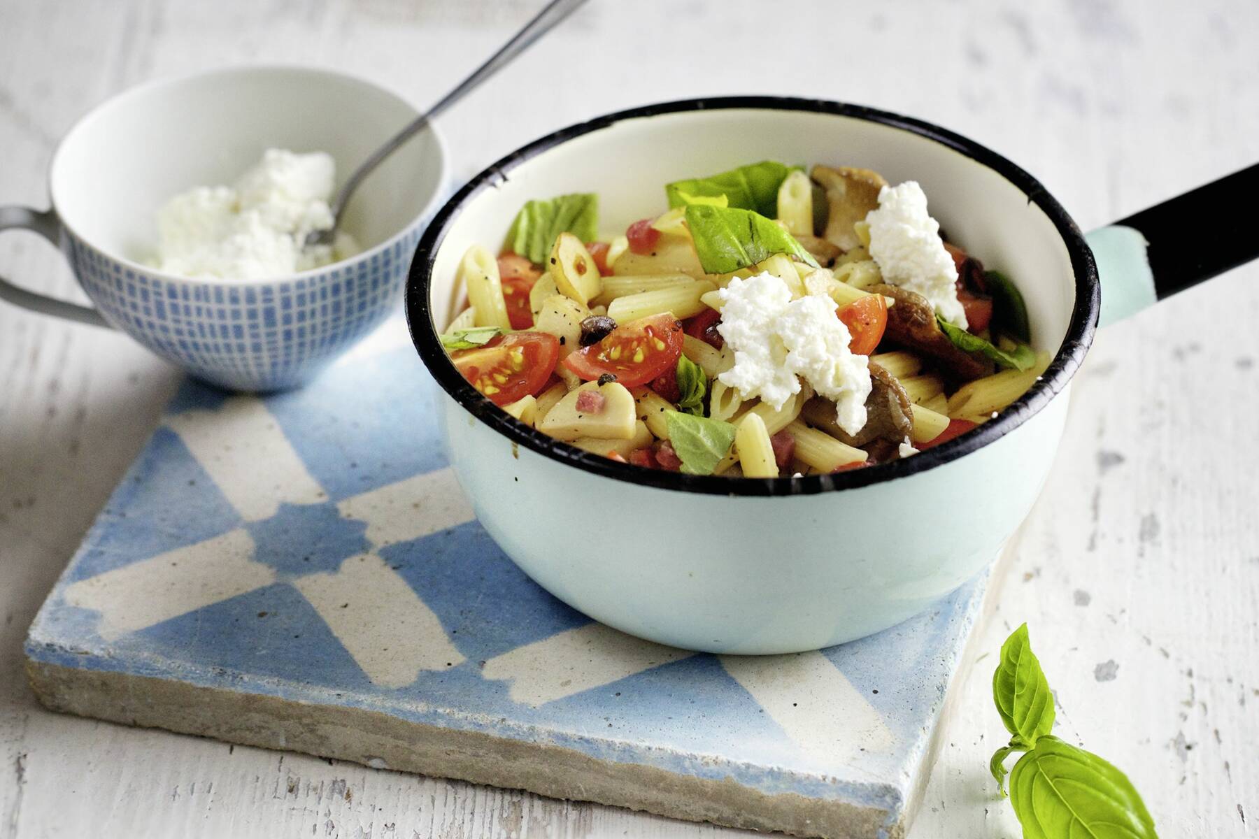 Kräuterseitling-Schinken-Nudeln